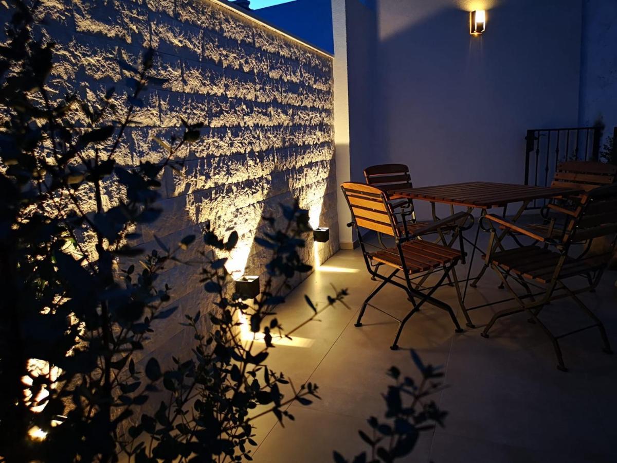 Croatica Apartments ซริกเวนิซา ภายนอก รูปภาพ